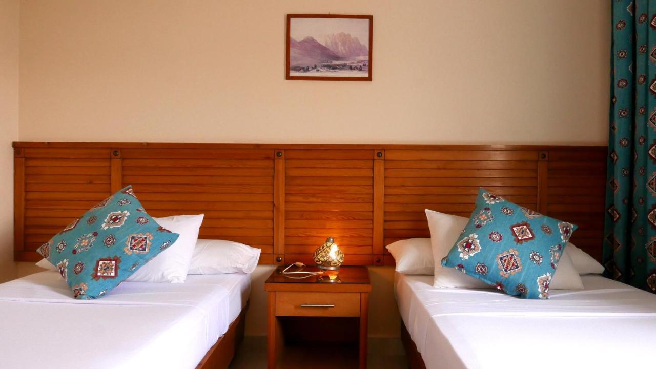 Sheikh Ali Dahab Resort Buitenkant foto