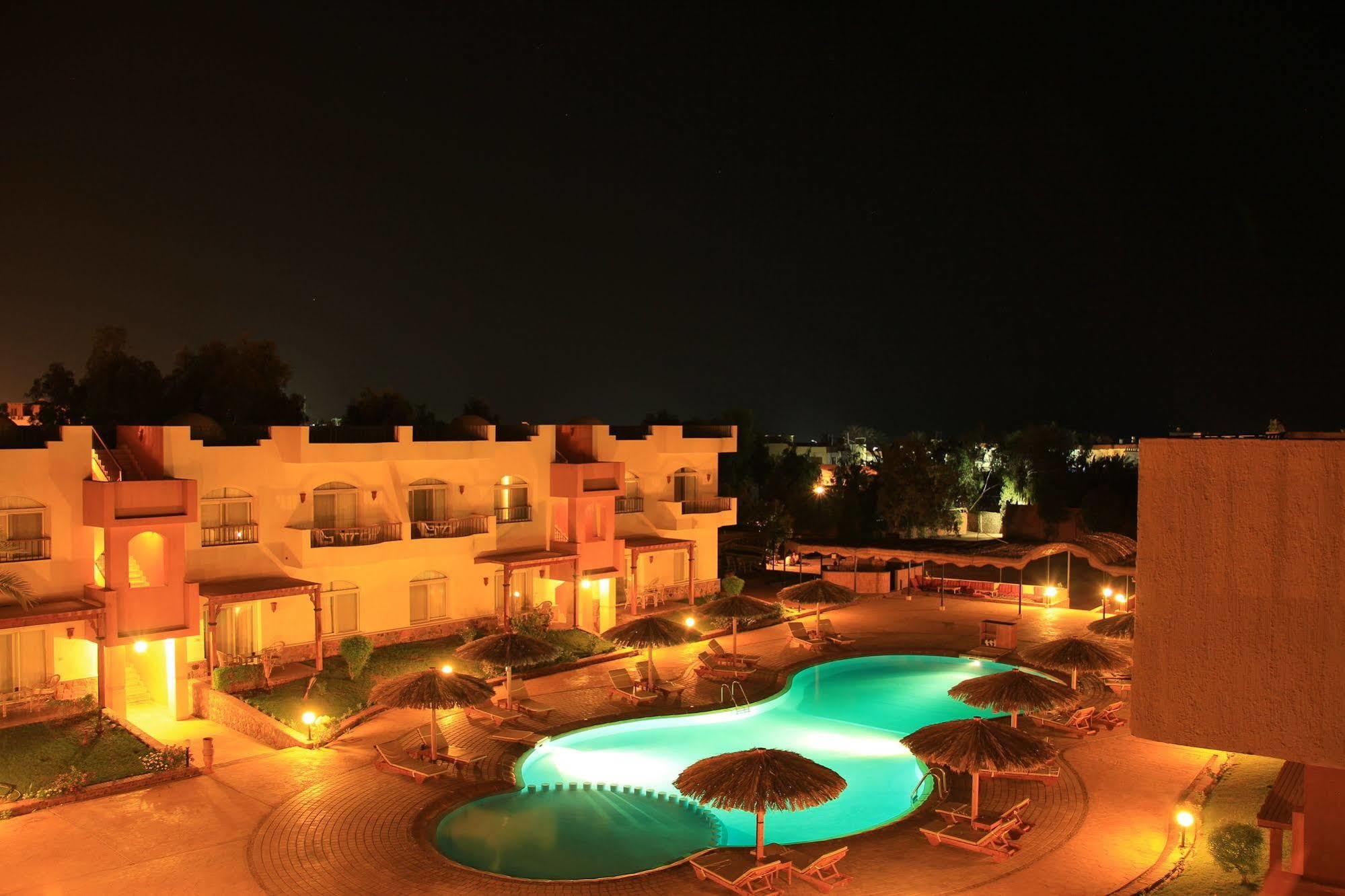 Sheikh Ali Dahab Resort Buitenkant foto