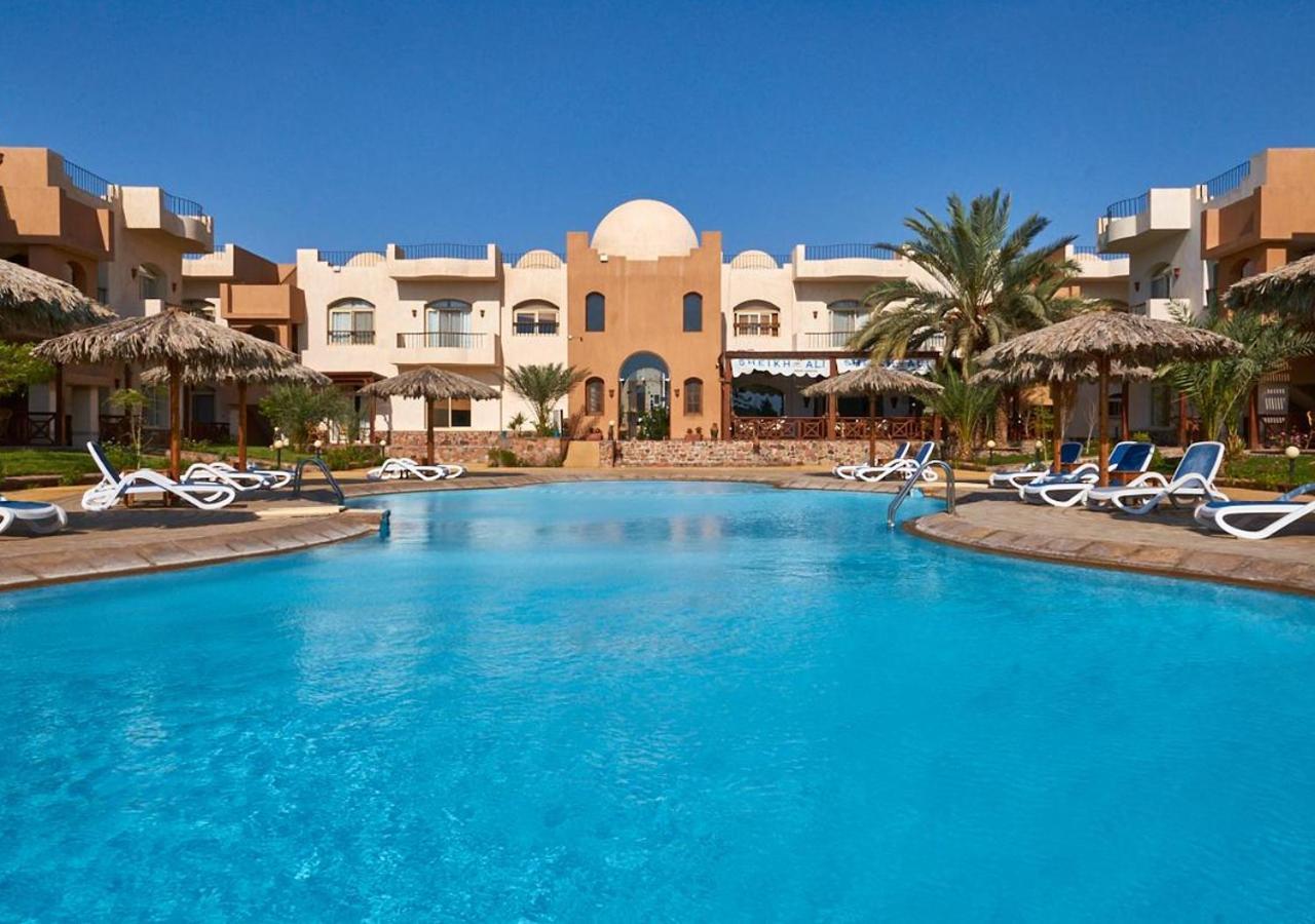 Sheikh Ali Dahab Resort Buitenkant foto